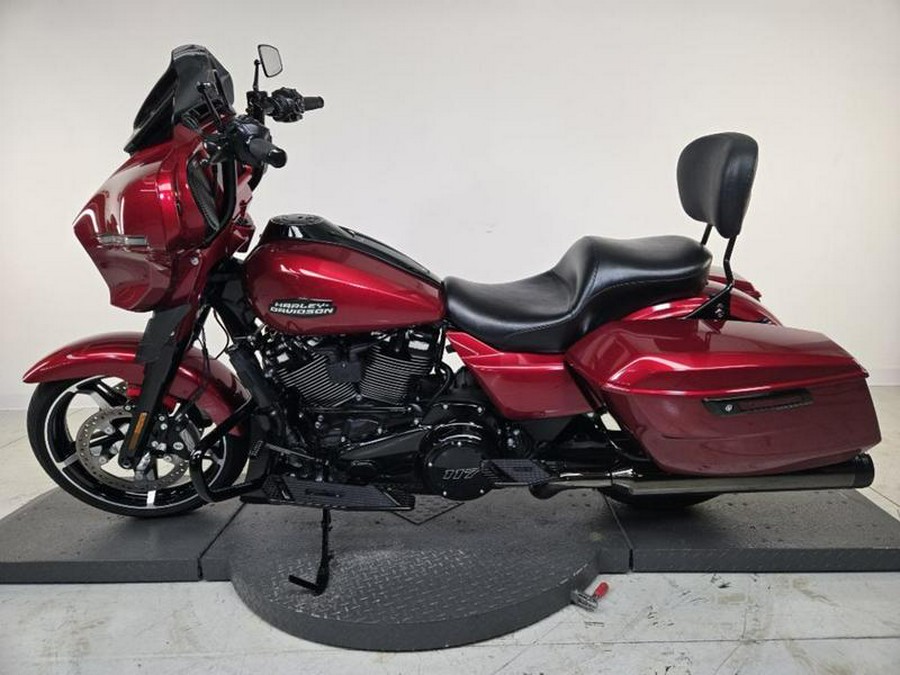 2025 Harley-Davidson® FLHX - Street Glide®