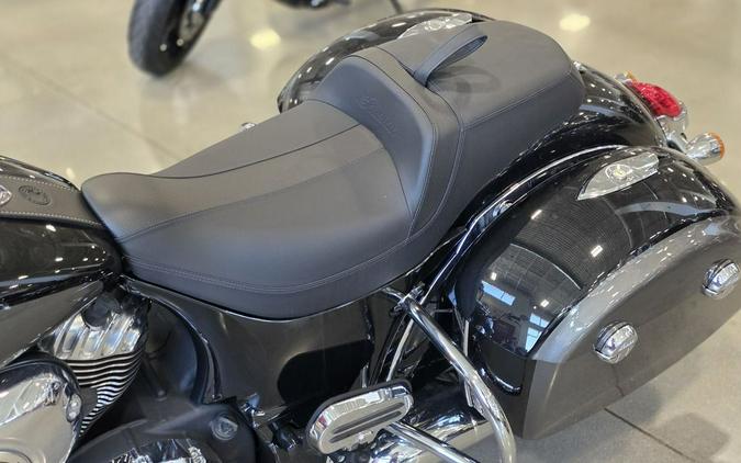 2024 Indian Motorcycle® Springfield® Black Metallic/Titanium Metallic