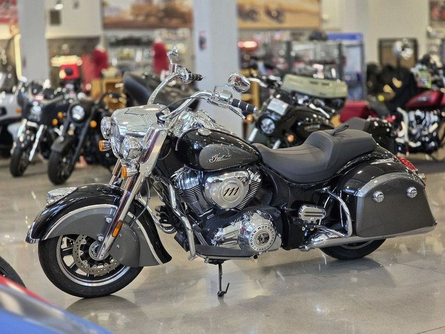 2024 Indian Motorcycle® Springfield® Black Metallic/Titanium Metallic