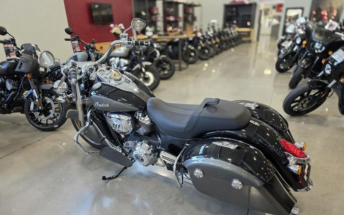 2024 Indian Motorcycle® Springfield® Black Metallic/Titanium Metallic