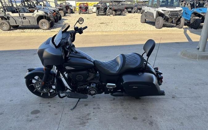 2021 Indian Motorcycle® Chieftain® Dark Horse® Thunder Black Smoke