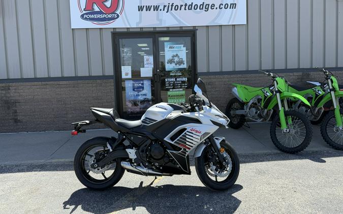 2026 Kawasaki Ninja® 650 ABS