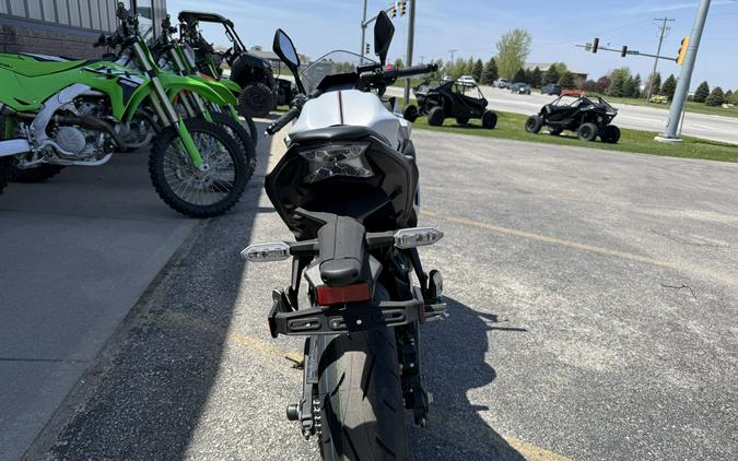 2026 Kawasaki Ninja® 650 ABS
