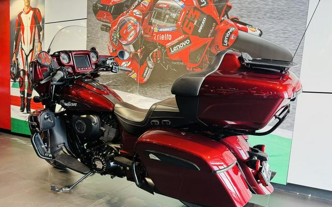 2024 Indian Motorcycle® Roadmaster® Dark Horse® Maroon Metallic