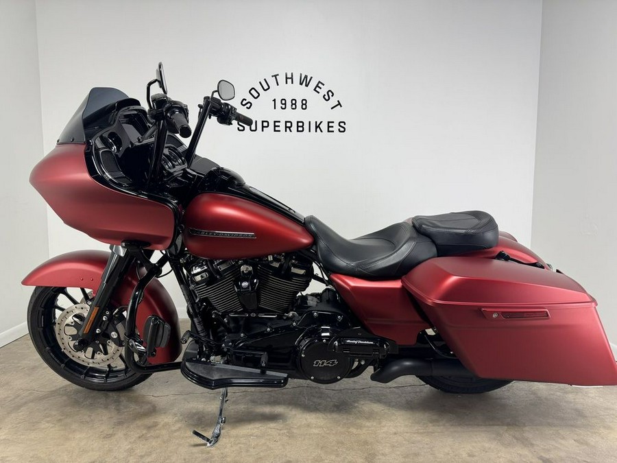 2019 Harley-Davidson® FLTRXS - Road Glide® Special