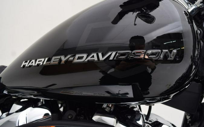 2025 Harley-Davidson Softail FXBR - Breakout