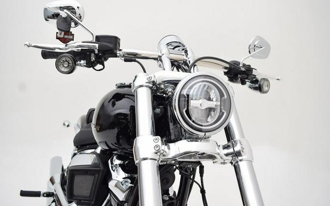 2025 Harley-Davidson Softail FXBR - Breakout