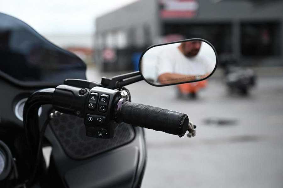 2016 Harley-Davidson® FLTRU - Road Glide® Ultra