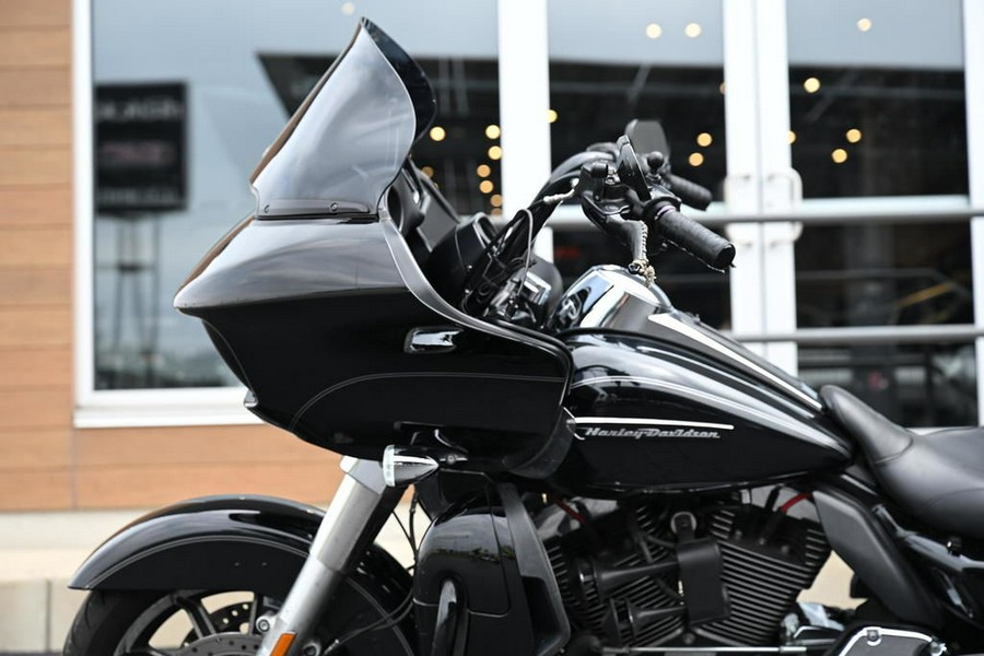 2016 Harley-Davidson® FLTRU - Road Glide® Ultra