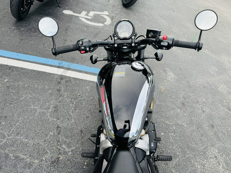 2023 Triumph Bonneville Bobber Chrome Edition Chrome / Jet Blac