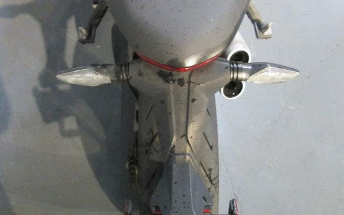 2022 Ducati SuperSport 950 S Ducati Red fairing