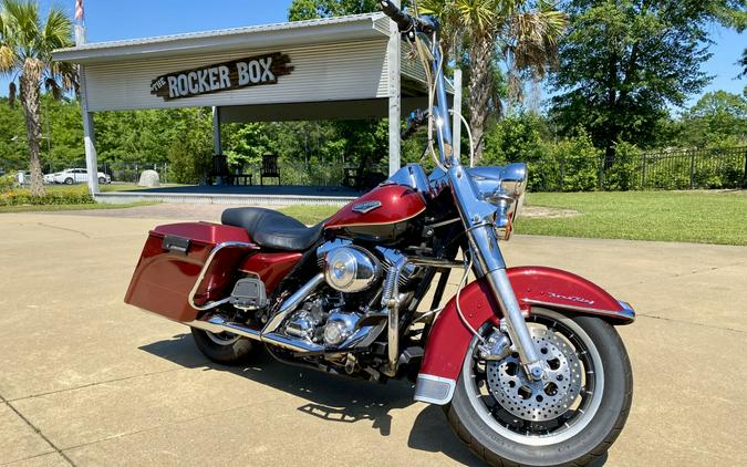 2007 Harley-Davidson Road King Classic RED/BLK PRL W/PINSTRIPE