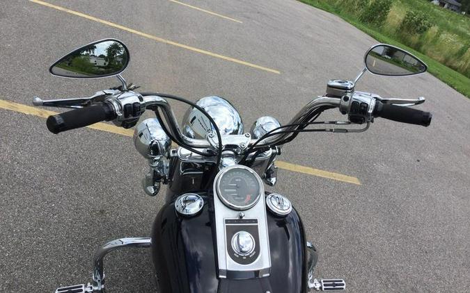 2000 Harley-Davidson® FLSTC - Heritage Softail® Classic
