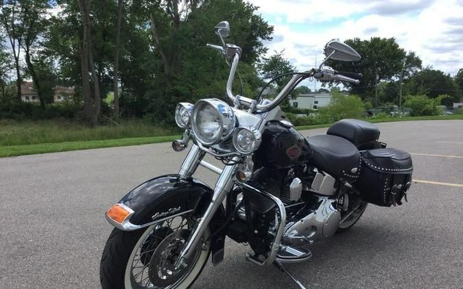 2000 Harley-Davidson® FLSTC - Heritage Softail® Classic