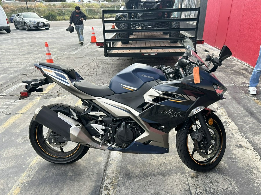 2023 Kawasaki NINJA 400 ABS