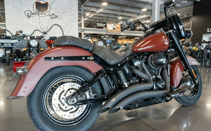 2018 Harley-Davidson FLHCS - Softail Heritage Classic 114