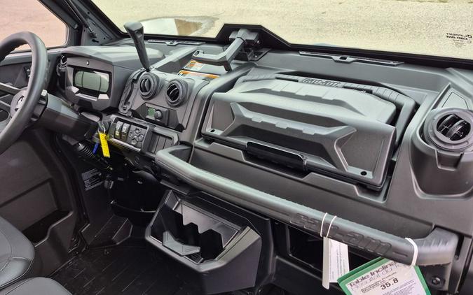 2026 Can-Am® Defender PRO Limited HD10