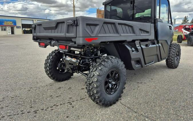 2026 Can-Am® Defender PRO Limited HD10