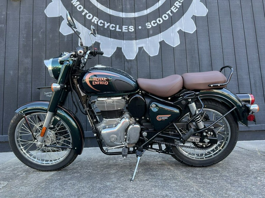 2023 Royal Enfield Classic 350 Halcyon Green