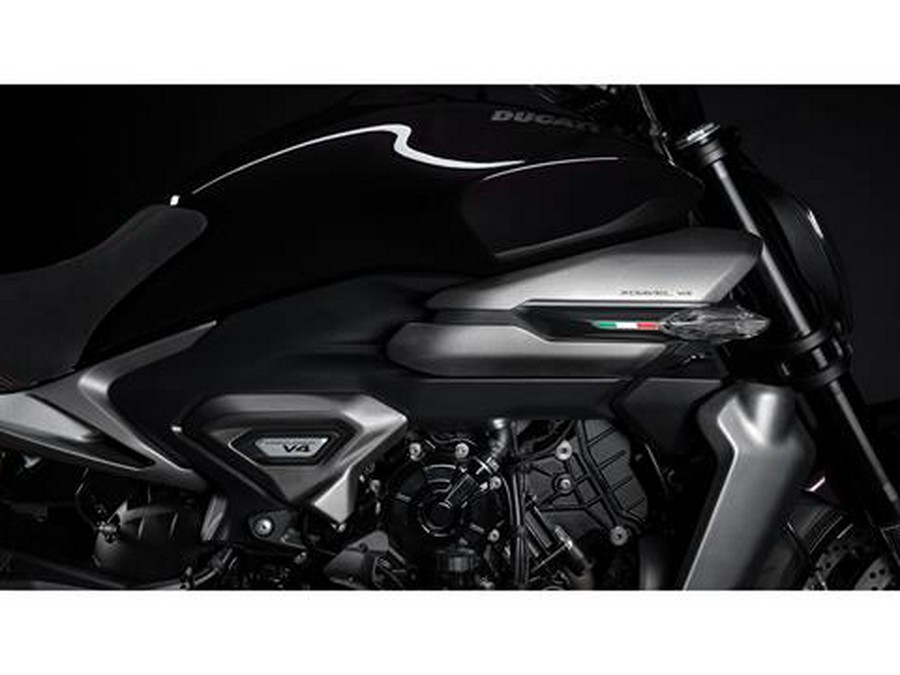 2025 Ducati XDiavel V4