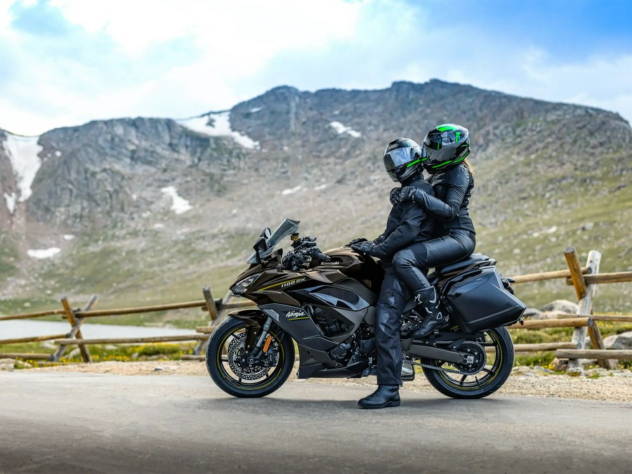 2026 Kawasaki Ninja® 1100SX ABS