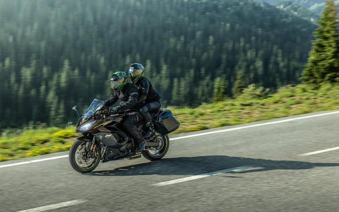 2026 Kawasaki Ninja® 1100SX ABS