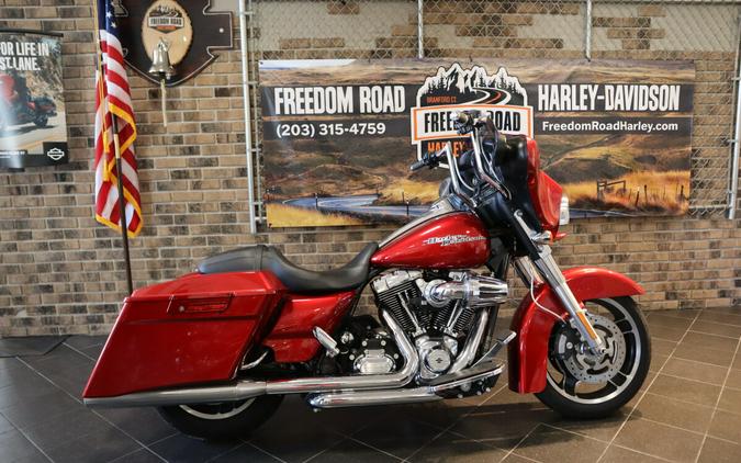 2013 Street Glide® (FLHX)