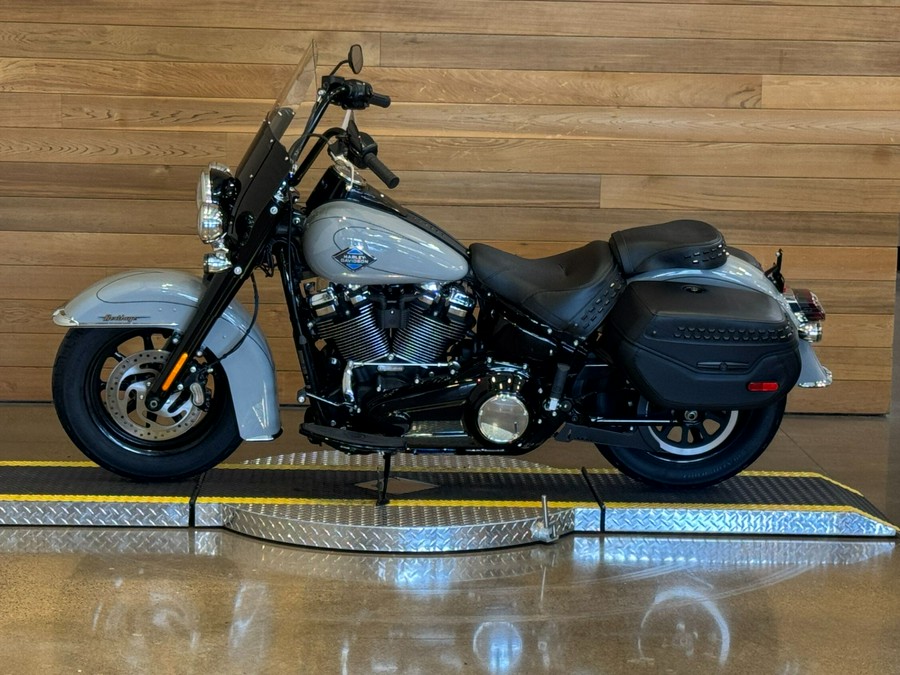 2025 Harley-Davidson Heritage Classic