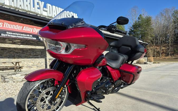 2026 Harley-Davidson® Road Glide Limited Brilliant Red Black Trim