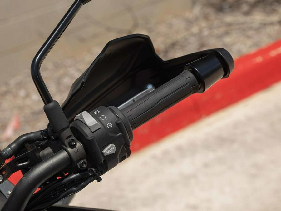 2025 Kawasaki Versys® 1100 SE LT ABS