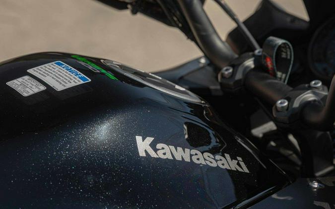 2025 Kawasaki Versys 1100 SE LT ABS