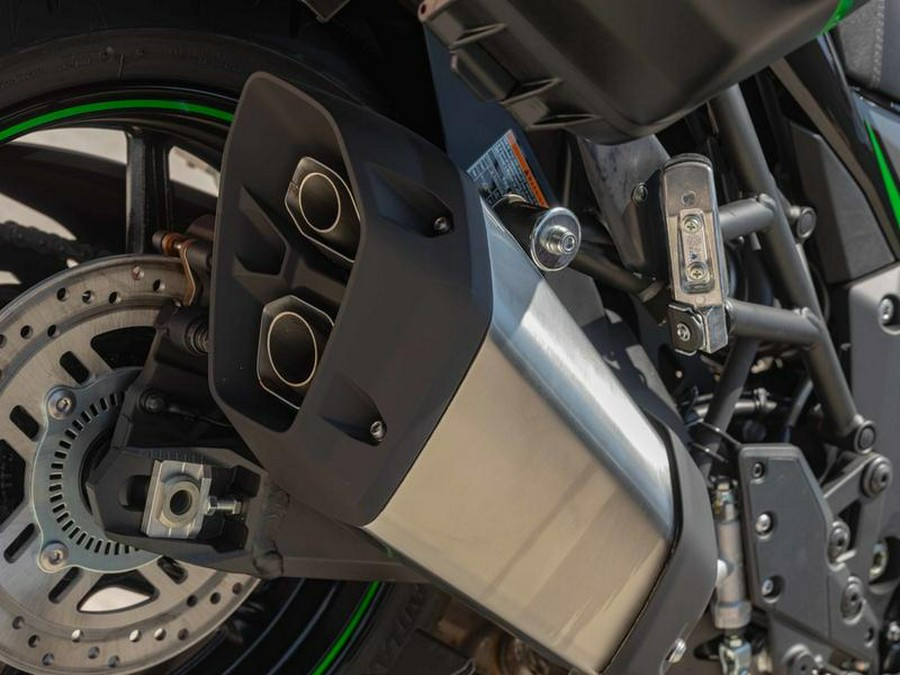 2025 Kawasaki Versys® 1100 SE LT ABS