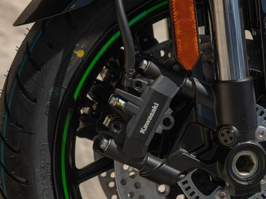 2025 Kawasaki Versys® 1100 SE LT ABS