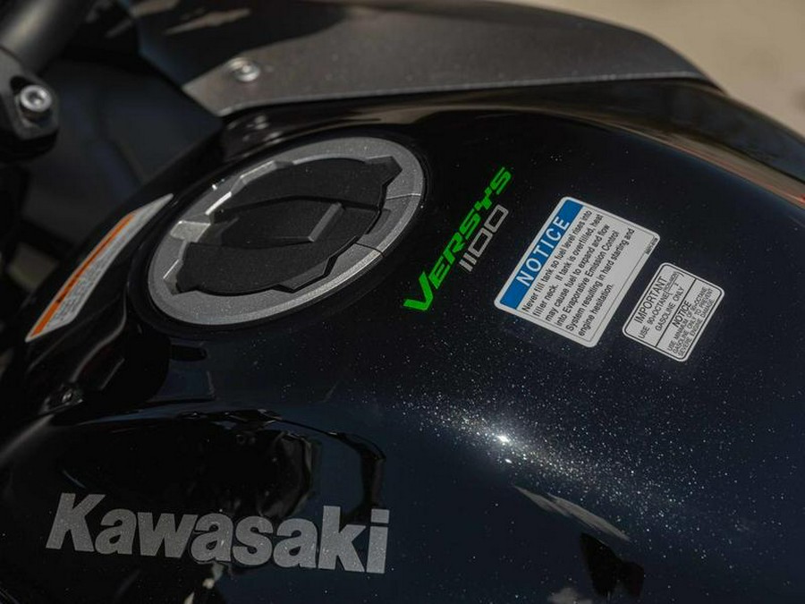 2025 Kawasaki Versys® 1100 SE LT ABS