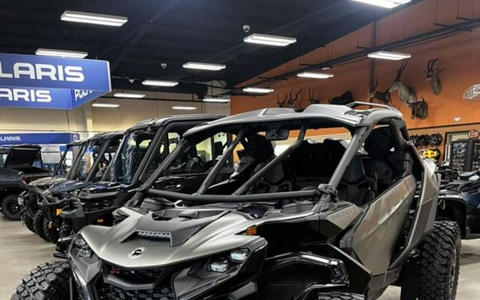 2026 Can-Am Maverick R X rc With SMART-SHOX