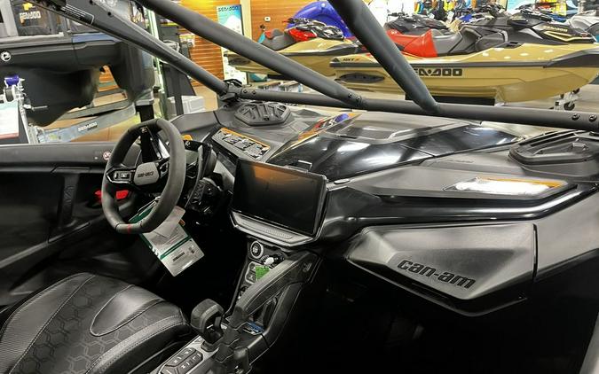 2026 Can-Am Maverick R X rc With SMART-SHOX