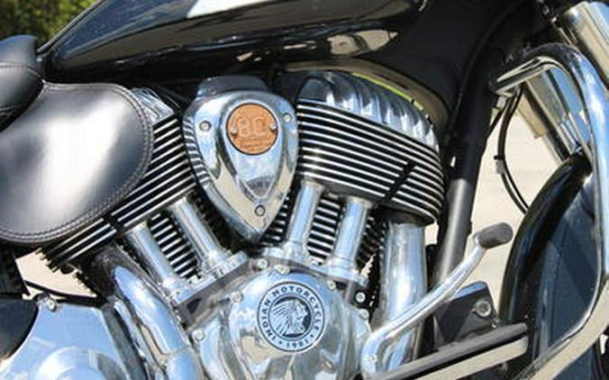 2019 Indian Motorcycle® Chief Dark Horse® Thunder Black Smoke