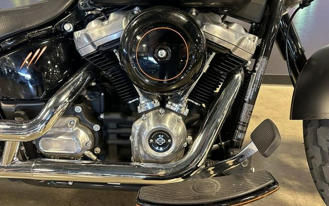 2018 Harley-Davidson Softail FLSL - Softail Slim