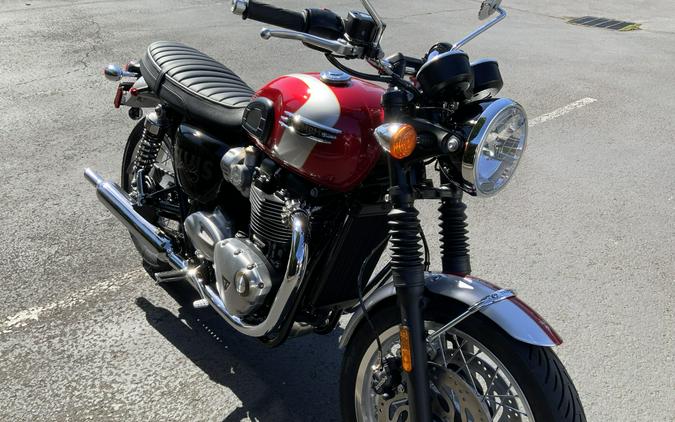 2025 Triumph BONNEVILLE T120