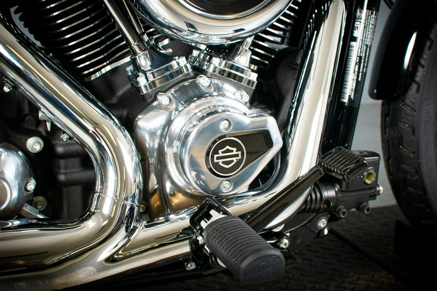 2025 Harley-Davidson Street Bob FXBB