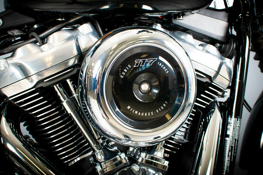 2025 Harley-Davidson Street Bob FXBB