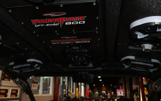 2026 Can-Am Maverick X3 Max RS Turbo RR Scandi Blue & Orange C