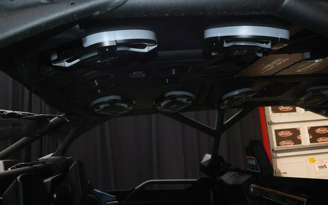 2026 Can-Am Maverick X3 Max RS Turbo RR Scandi Blue & Orange C