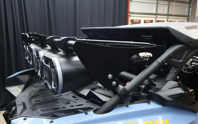 2026 Can-Am Maverick X3 Max RS Turbo RR Scandi Blue & Orange C