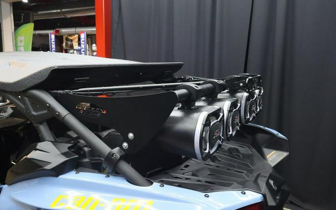 2026 Can-Am Maverick X3 Max RS Turbo RR Scandi Blue & Orange C