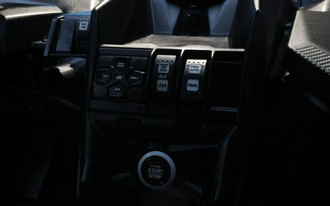 2026 Can-Am Maverick X3 Max RS Turbo RR Scandi Blue & Orange C