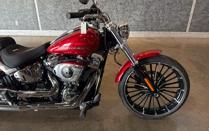 Harley-Davidson® Breakout™ 2025