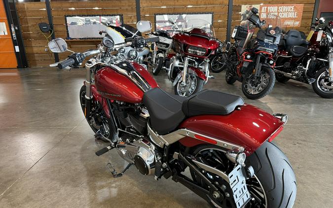 Harley-Davidson® Breakout™ 2025