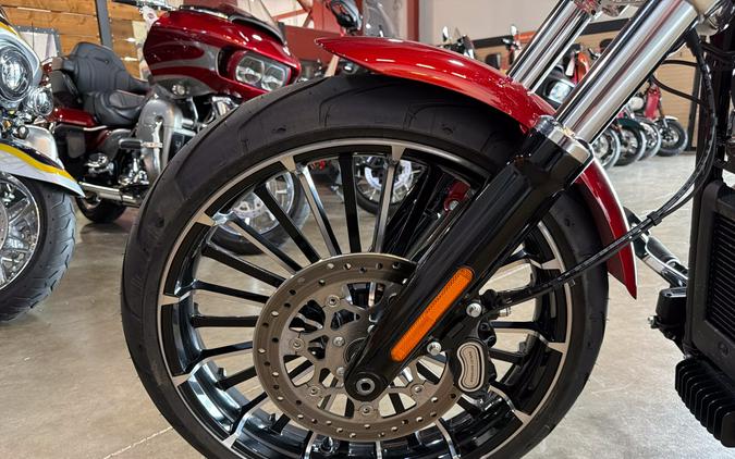 Harley-Davidson® Breakout™ 2025
