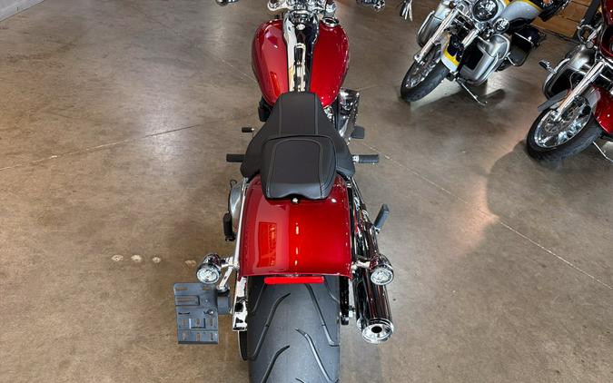 Harley-Davidson® Breakout™ 2025